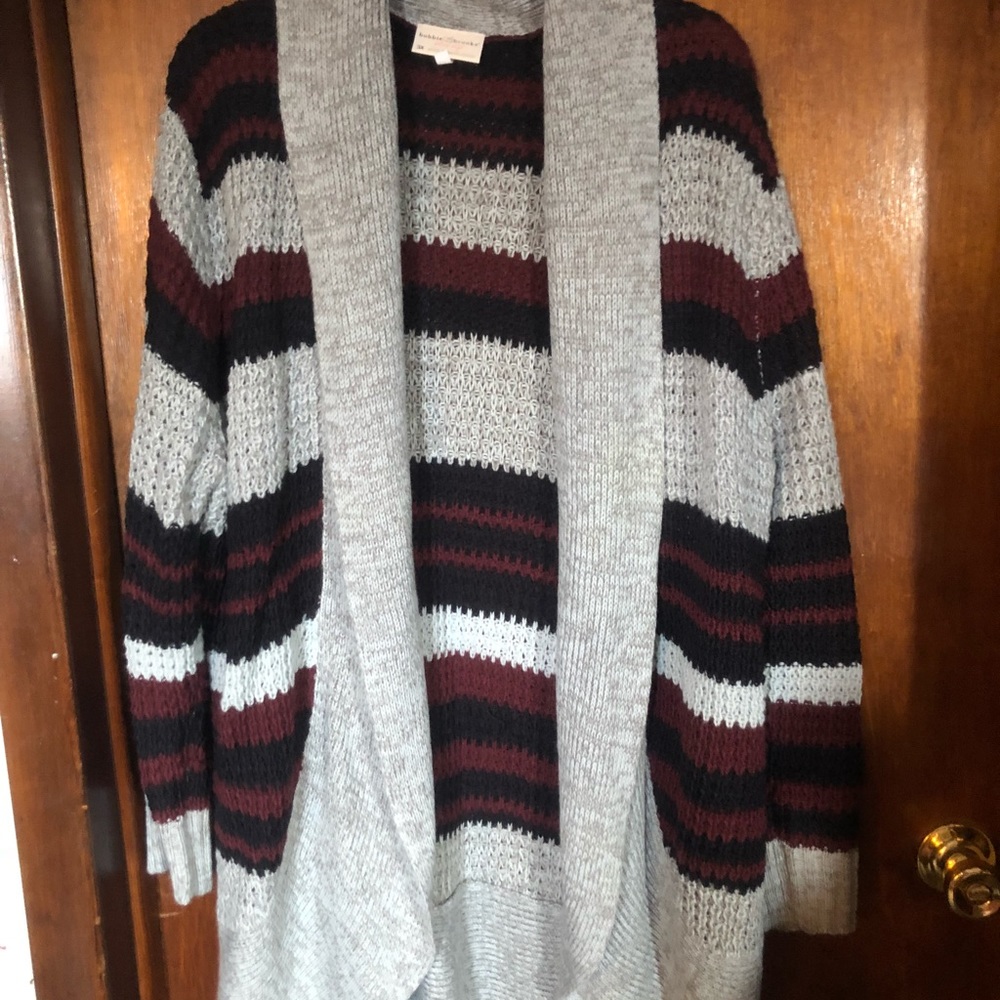 Cardigan sweater